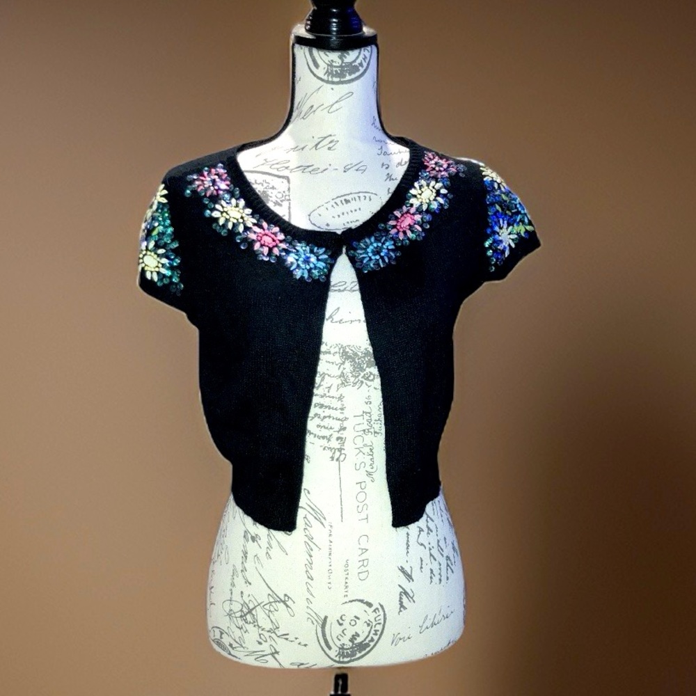 Sequined floral embroidered cap sleeve cardigan sweater